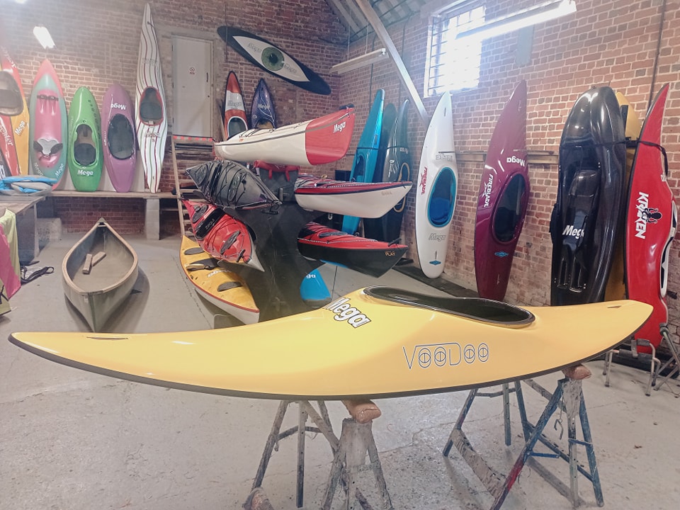 Mega Voodoo IC kayak 